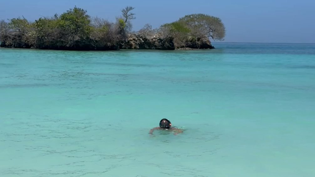 Tour panorámico Islas del Rosario – Coralina Island